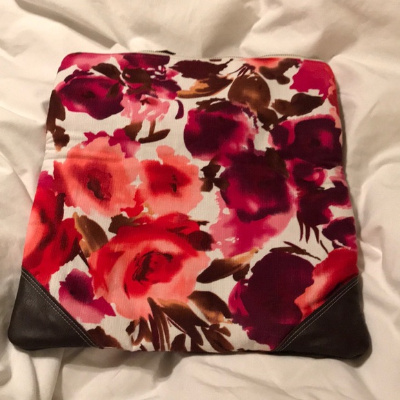 Clutch - Picture 3 of 4